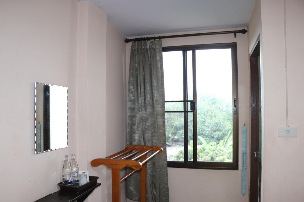 Tipsiri Place Chiang Mai Eksteriør bilde